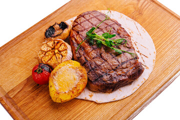 Grilled Tenderloin steak with vegetables