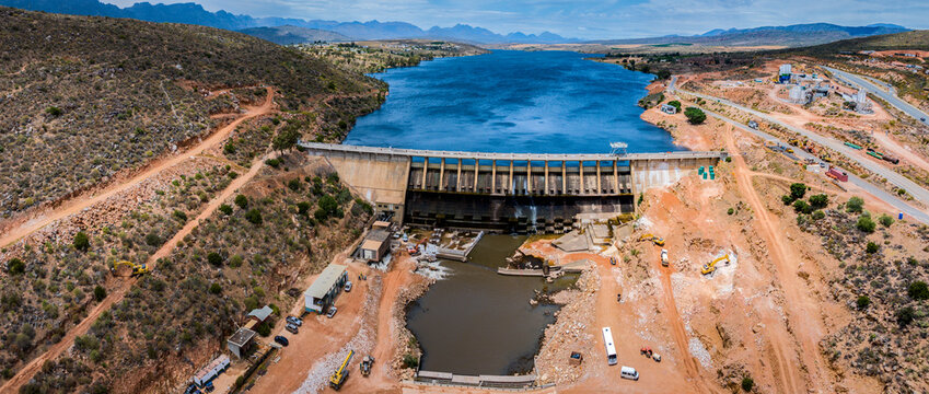 Construction work on the Clanwilliam Dam in the Western Cape, South Africa, one of the larger dams supplying irrigation water to grape and citrus farmers.