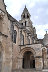 Fototapeta na wymiar Eglise Saint-Hilaire, Poitiers