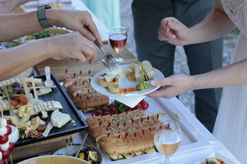 apero essen vorspeise servieren hochzeit