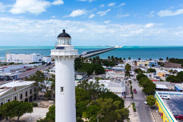 Fototapeta na wymiar Faro de Progreso, Yucatán.