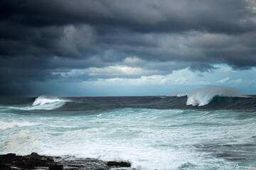 Olas para surfear en La Barranquera, Tenerife