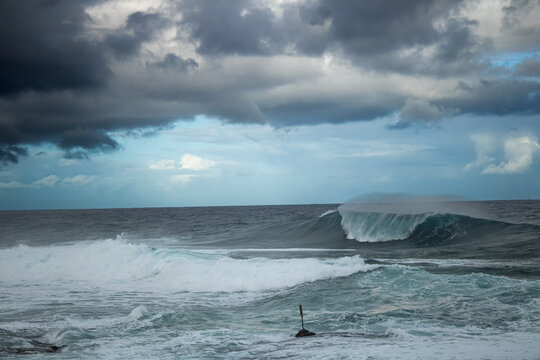 Olas para surfear en La Barranquera, Tenerife