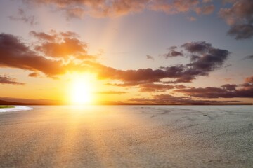 Obraz premium Empty road and sky sunset beautiful background
