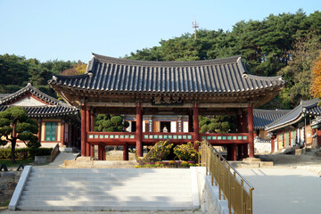 Fototapeta premium Temple of Silleuksa, South Korea