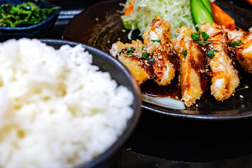 手作りチキンカツ定食