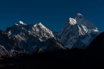 Foto auf Acrylglas Kangchendzönga Early morning sunrise in the hImalayas of Nepal with Mt. Kumbhakarna (Jannu HImal) and mountains