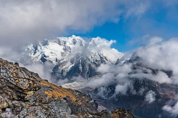 Photo sur Plexiglas Ama Dablam Beautiful Himalayan Landscape of Sele La Pass in Kanchenjunga Mountain, Nepal before Chairam Viilage