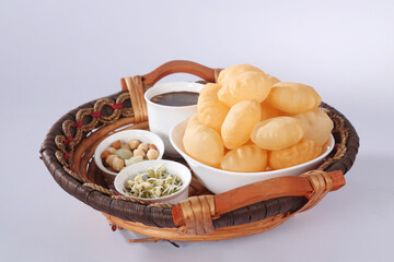 Bombay Sindhi Panipuri or Gol Gappa Chaat