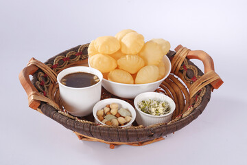 Bombay Sindhi Panipuri or Gol Gappa Chaat