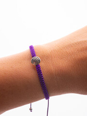 Bracelet : Amethyst bracelet isolated on white background