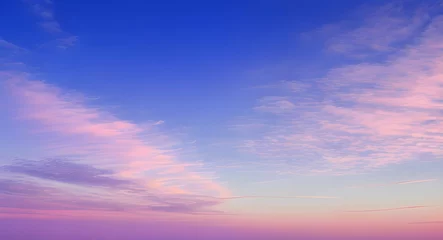 Cercles muraux Bleu foncé 夕暮れ時の静寂な湖面：ピンク、青、オレンジのグラデーションが広がる空と、その色彩が完全に反映される穏やかな水面、そして広大な空とその反射だけが存在する無限の静けさ