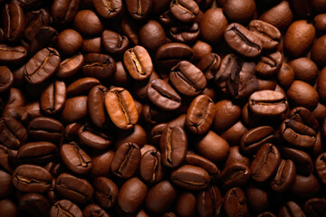 Naklejka premium Top-Down Coffee Closeup - Aromatic Espresso at Your Fingertips