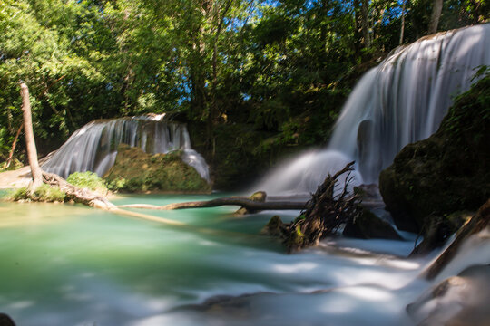 Roberto Barrios waterfalls
