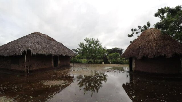 Poor houses in Africa Kenya floods