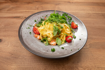 Tagliatelle Rucola & Camberetti