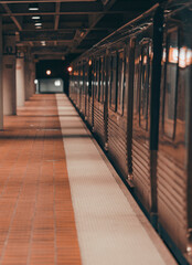 station miami train metro night 