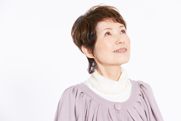 笑顔のシニア女性のポートレート