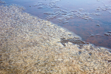 Covering the lake with ice, ice on the lake.