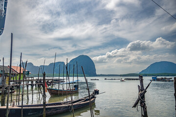 bateau au village flottant de Panye en thailande