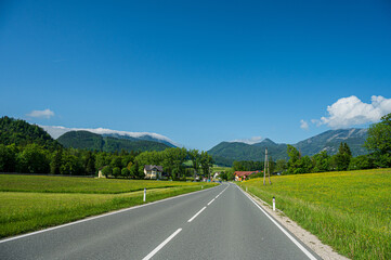 Naklejka premium Landstraße in Österreich