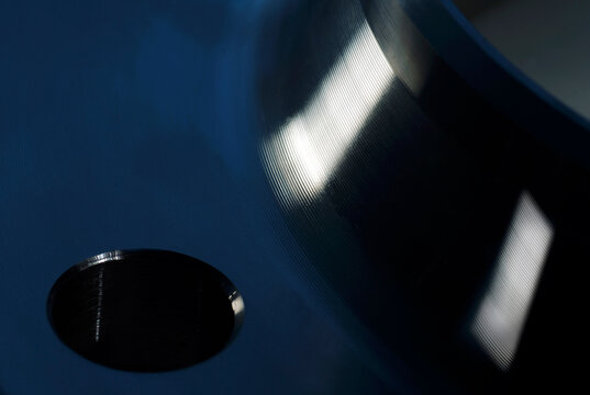 Flansch Details mit blauen Lichteffekt