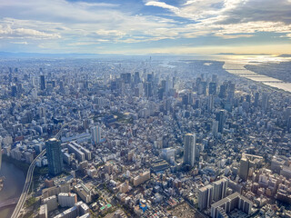 飛行機から見た大阪梅田周辺の高層ビル群