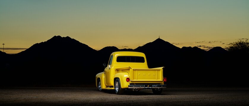 Phoenix, AZ, USA
1/20/2024
1954 Ford F100