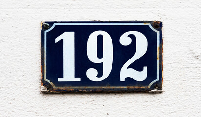 Hausnummer 192