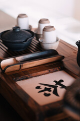 Mesa de té estilo oriental