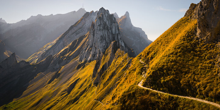 รูปภาพWanderweg – เลือกดูภาพถ่ายสต็อก เวกเตอร์ และวิดีโอ128,329 | Adobe ...
