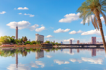 Naklejka premium Nile river and famous buildings of Cairo downtown, great scenery of Egypt