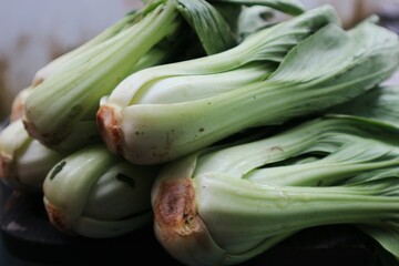 Close up photo of mustard greens