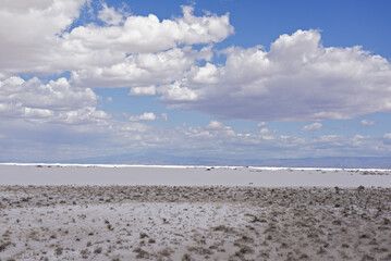 Expansive Gypsum Dunes and Dramatic Skies at White Sands National Monument