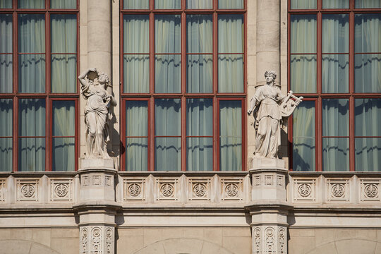 Statues on exterior of a Vigad&oacute; (Place for Merrimen) buildlng, Budapest's second largest concert hall, located on the Eastern bank of the Danube. Budapest, Hungary - 7 May, 2019