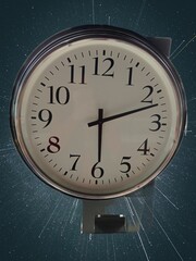 Obraz na płótnie Canvas Round shaped circle clock with animated background.