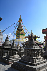 ネパールでポピュラーな仏塔の写真