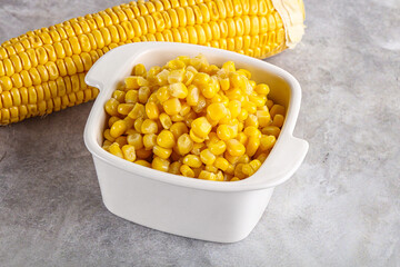 Marinated corn in the bowl