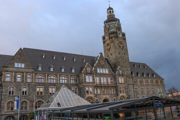 Fototapeta premium Imposantes Rathaus in Remscheid