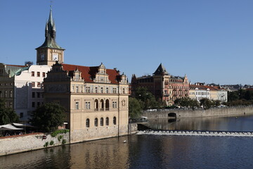 Fototapeta na wymiar View of the city of Prague from the Vltava