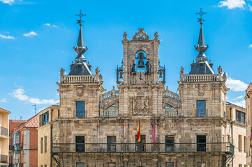 Fototapeta na wymiar Facade of the town hall of Astorga, Spain