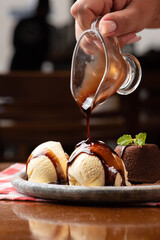 sobremesa petti gateau chocolate sorvete de creme calda chocolate bolo, alimento, binóculo,...