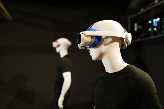 Mannequins with Virtual Reality Headsets on Display