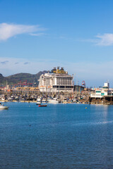 Obraz premium Cruise ship in Bilbao, Spain