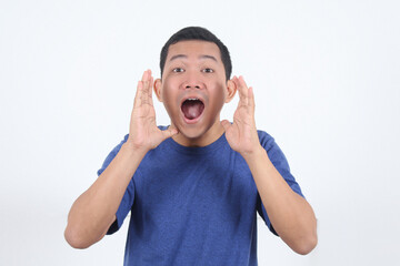 open mouths raising hands screaming