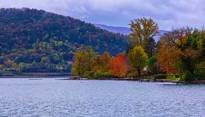Ambiance automnale sur le Lac d'Annecy