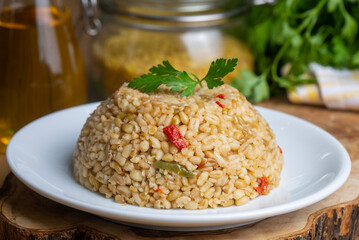 Bulgur pilaf with Firik (Turkish name; firikli bulgur pilavi)
