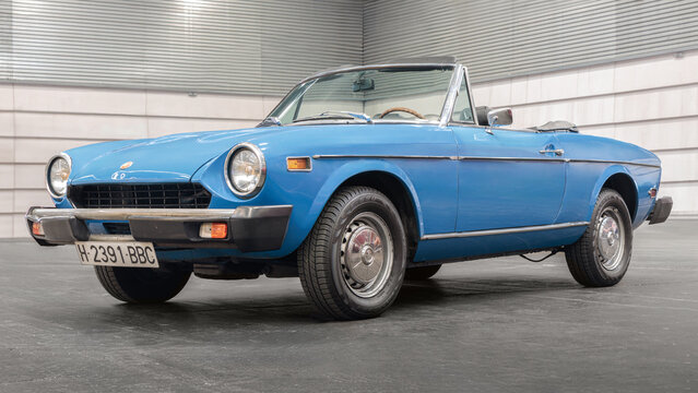 1975 Fiat 124 Sport Spider