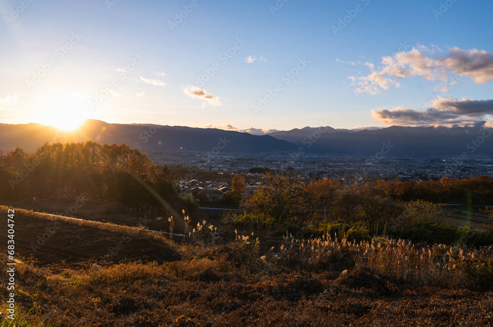 Canvas Prints 晩秋の紅葉と山岳風景　