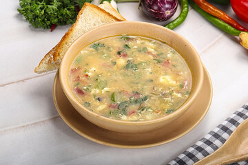 Dietary chicken soup with egg